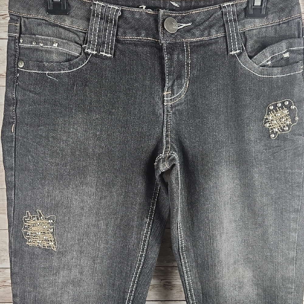 Z2 JeansB, lack Distressed Straight Leg Jeans, Inseam 31", L 39", Waist 32",Sz9 - Picture 3 of 8